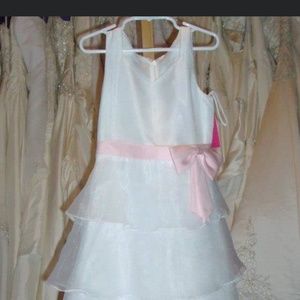 NWT Sweet Beginnings SZ 7